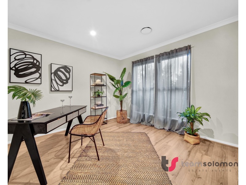 19 Shoreline Avenue, Redland Bay QLD 4165