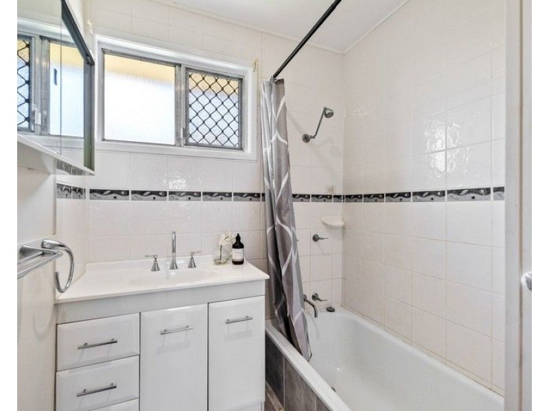 10 Quentin Street, Capalaba QLD 4157