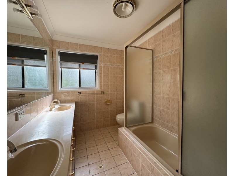 333 Bloomfield Street, Cleveland QLD 4163