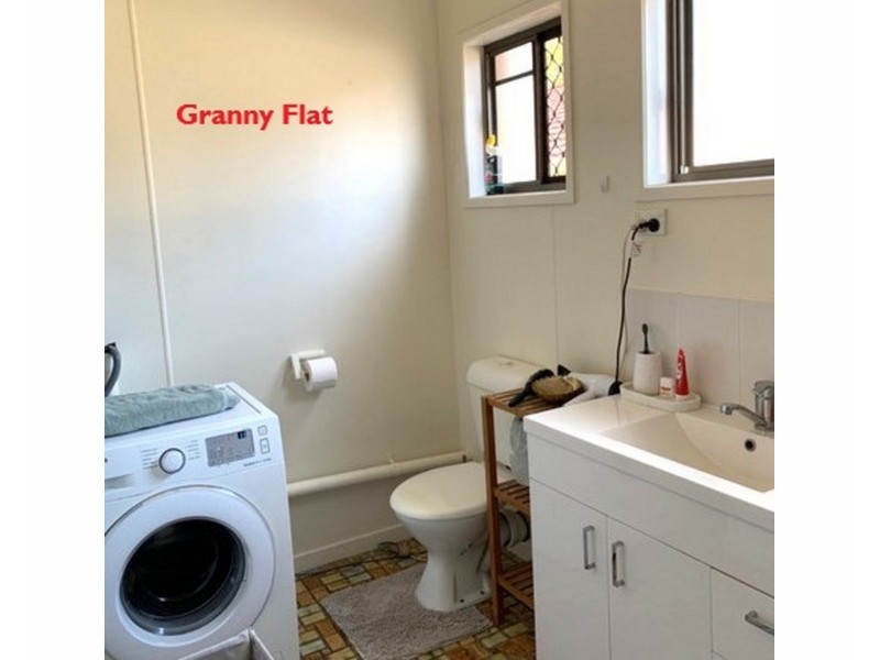 4B Tanderra Street, Cleveland QLD 4163