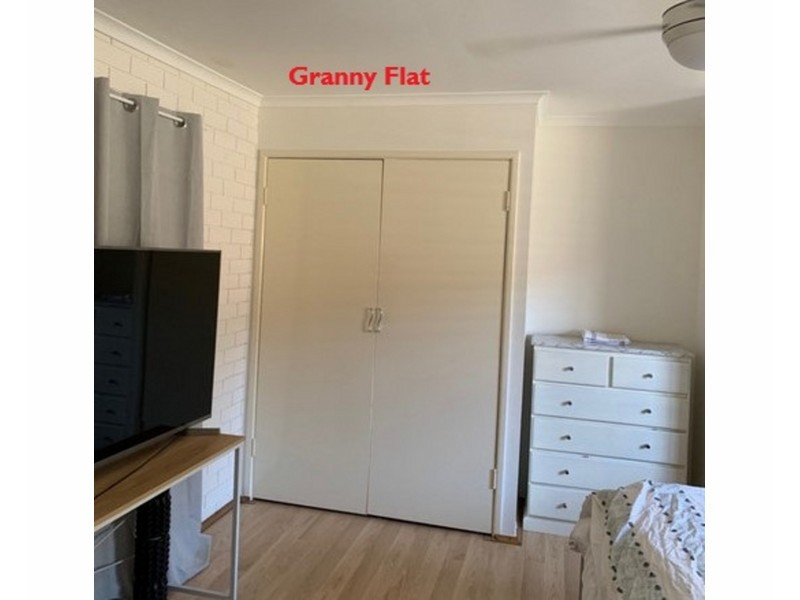 4B Tanderra Street, Cleveland QLD 4163