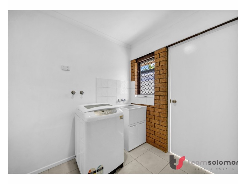 4a and 4b Tanderra Street, Cleveland QLD 4163