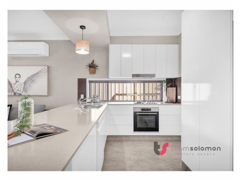 4/8 Bond Street, Cleveland QLD 4163