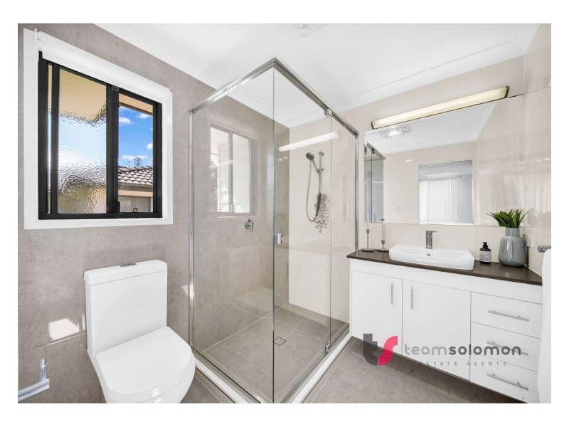 4/8 Bond Street, Cleveland QLD 4163