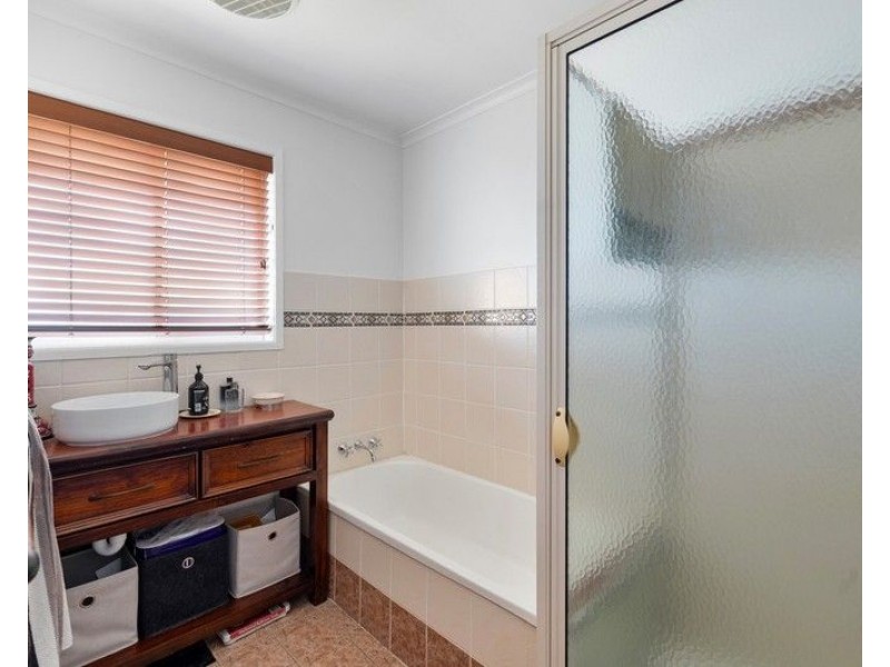 4 Maranta Street, Alexandra Hills QLD 4161