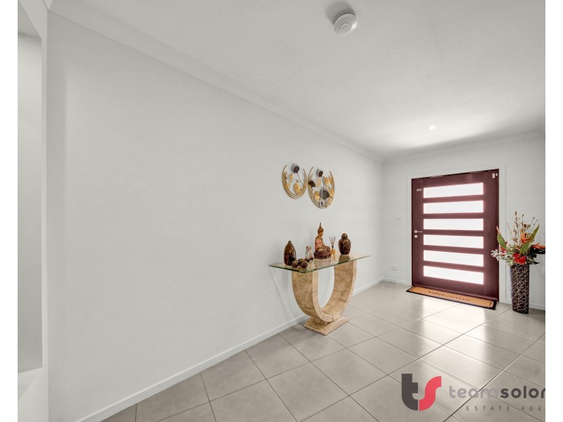 13 Maree Place, Redland Bay QLD 4165