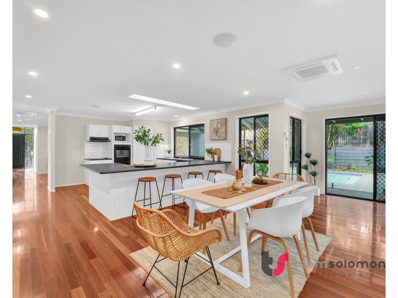 3 Hilary Avenue, Redland Bay QLD 4165