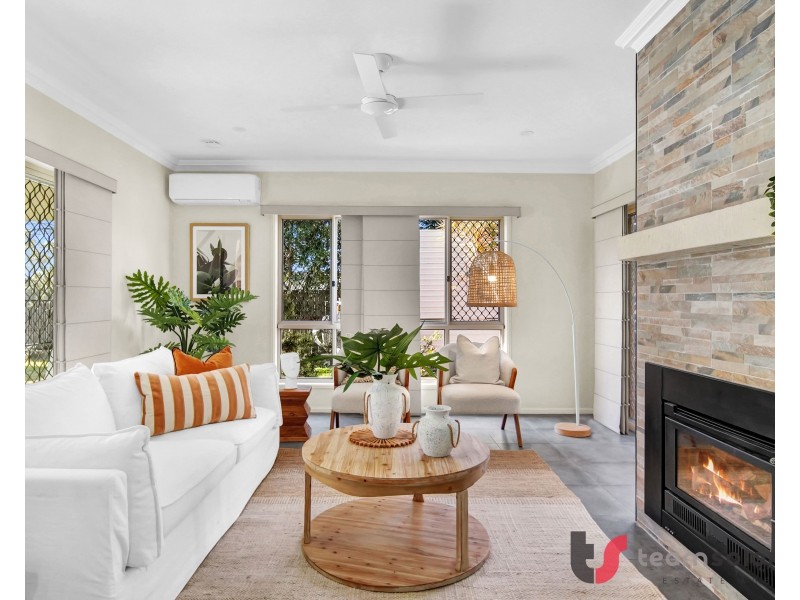 59 Bunker Road, Victoria Point QLD 4165
