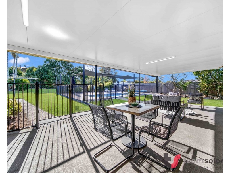 59 Bunker Road, Victoria Point QLD 4165