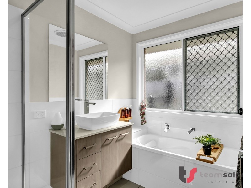 16 McPherson Street, Thornlands QLD 4164