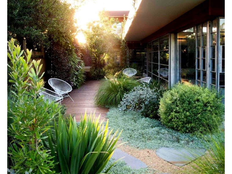 6 Aminya Street, Coochiemudlo Island QLD 4184