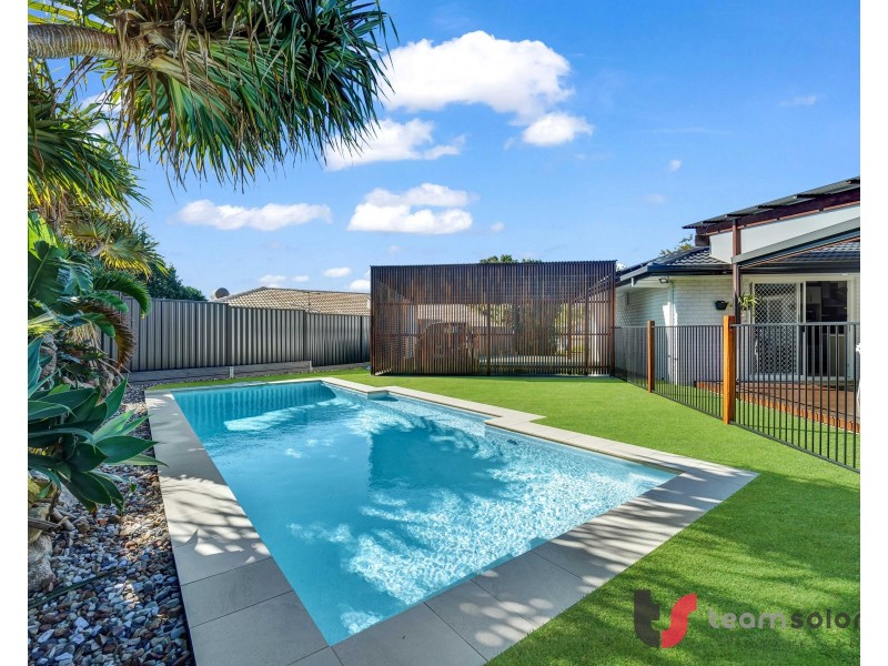 8 Mulberry Court, Victoria Point QLD 4165