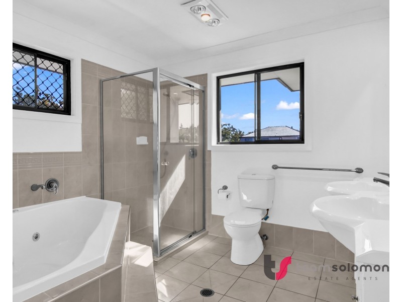 28 Seabrae Drive, Redland Bay QLD 4165