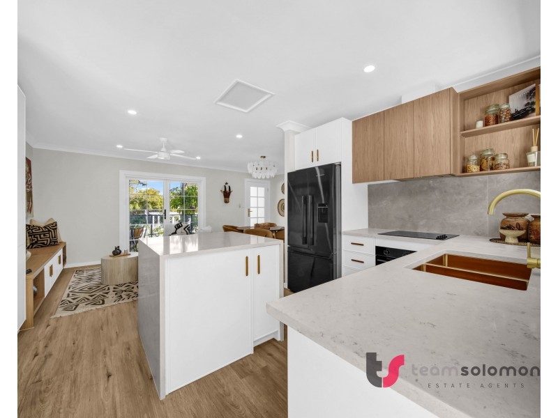 16 Weinam Street, Redland Bay QLD 4165