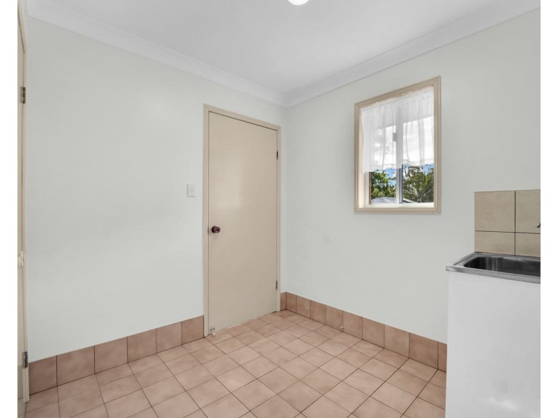 3 Pullen Street, Coochiemudlo Island QLD 4184