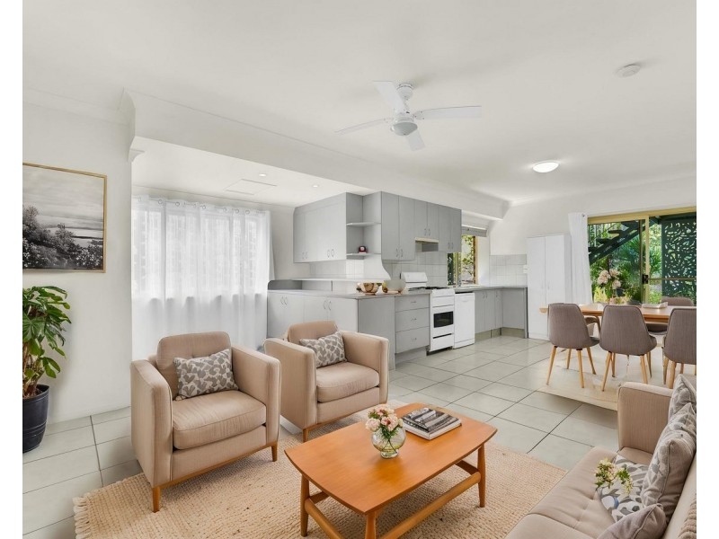 3 Pullen Street, Coochiemudlo Island QLD 4184