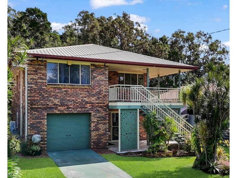 3 Pullen Street, Coochiemudlo Island QLD 4184
