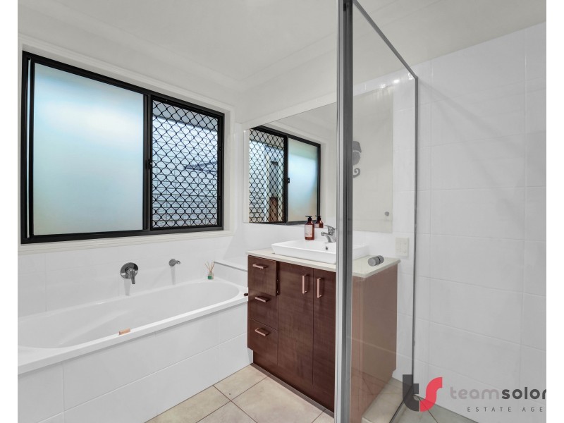 76 Lowthers Street, Yarrabilba QLD 4207