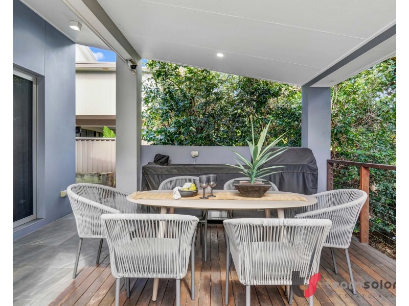 41 Nelson Place, Carindale QLD 4152