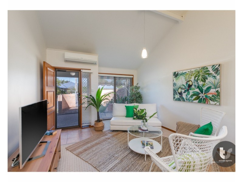 3/7 Thompson Street, Victoria Point QLD 4165