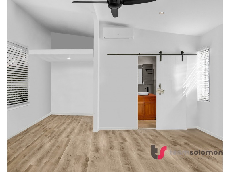 49 Esplanade, Deception Bay QLD 4508