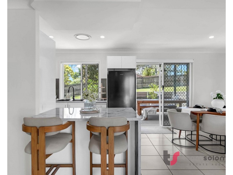 52 Kiewa Drive, Loganholme QLD 4129