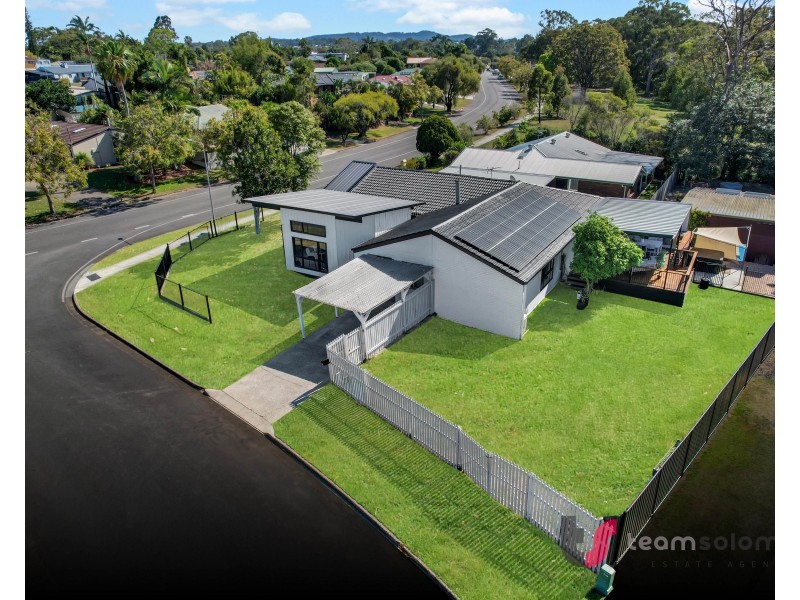 2 Chestnut Crs, Victoria Point QLD 4165