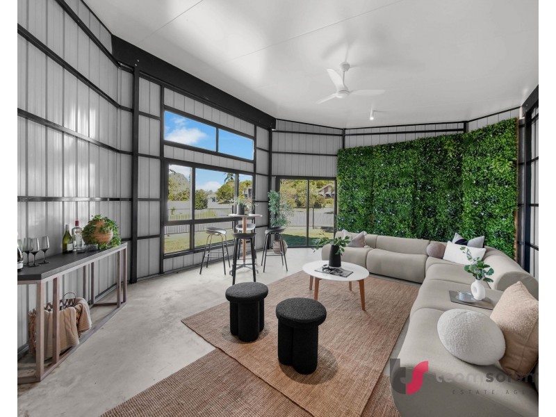 2 Chestnut Crs, Victoria Point QLD 4165
