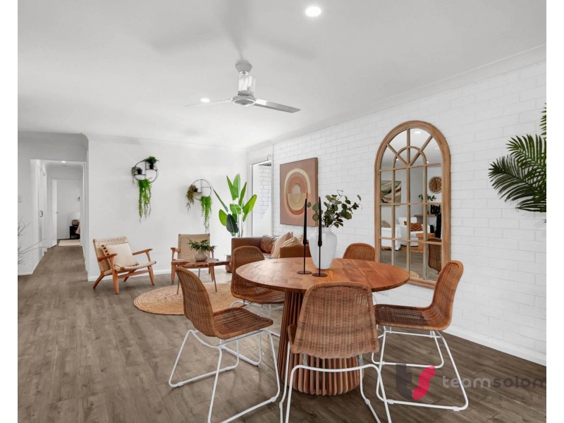 2 Chestnut Crs, Victoria Point QLD 4165