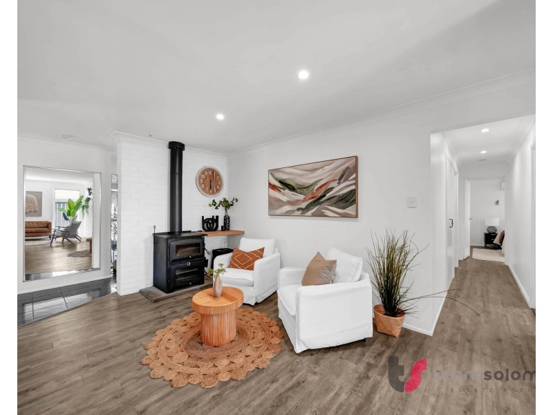 2 Chestnut Crs, Victoria Point QLD 4165