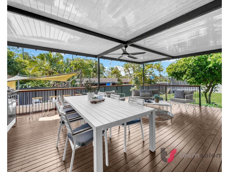 2 Chestnut Crs, Victoria Point QLD 4165