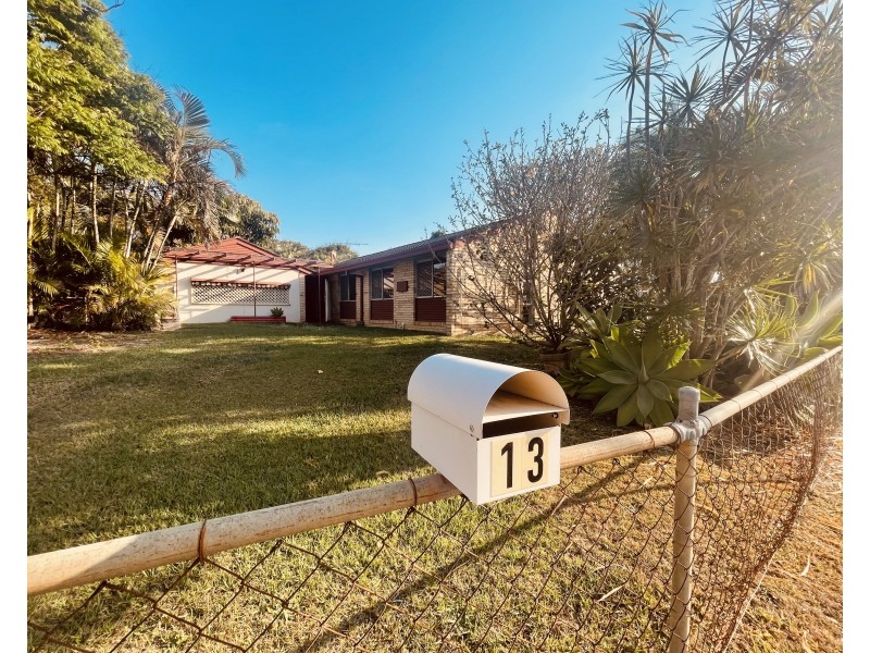 13 Magnolia Parade, Victoria Point QLD 4165
