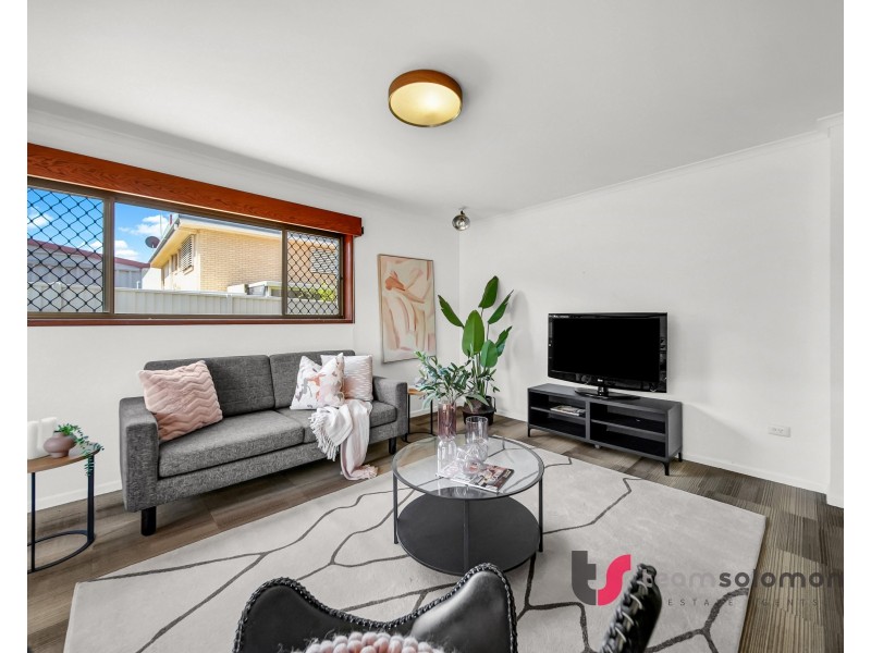 4 Tarcutta Street, Cleveland QLD 4163