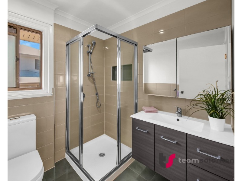 4 Tarcutta Street, Cleveland QLD 4163