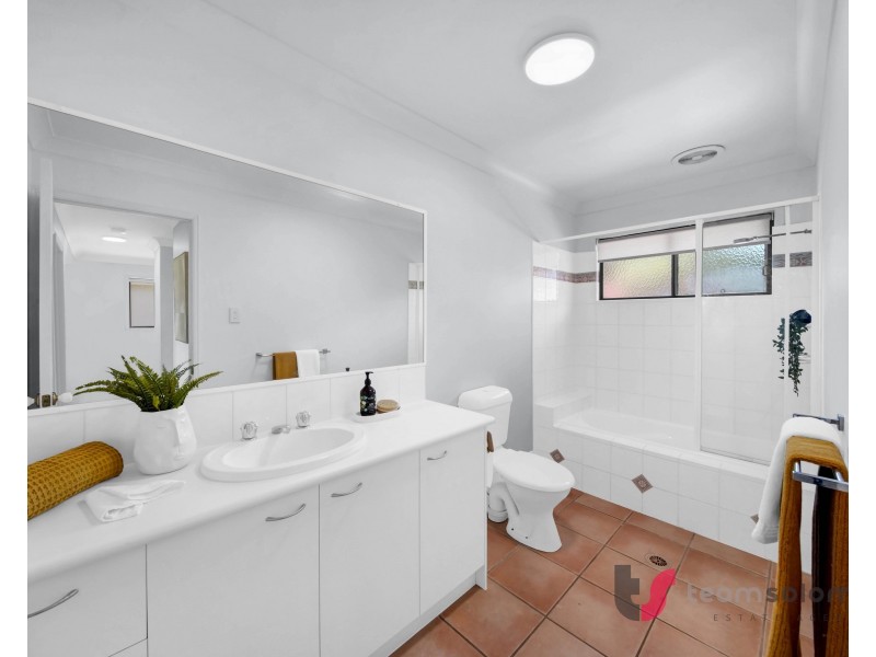 146/333 Colburn Avenue, Victoria Point QLD 4165
