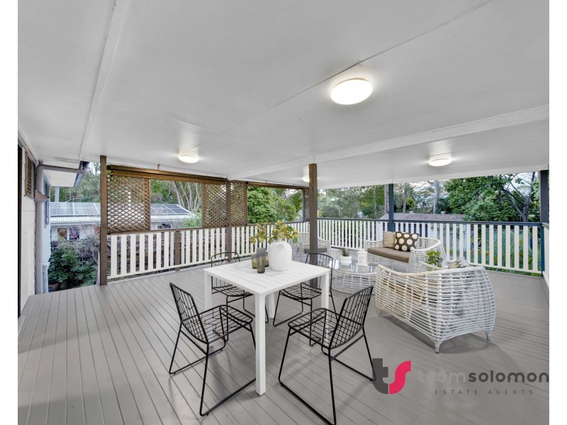 8 Bovingdon Street, Birkdale QLD 4159