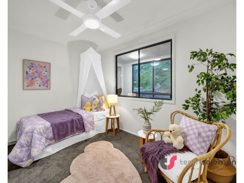 8 Bovingdon Street, Birkdale QLD 4159