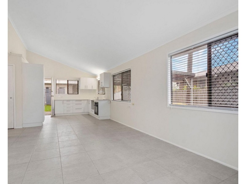 31 Monash Road, Loganlea QLD 4131