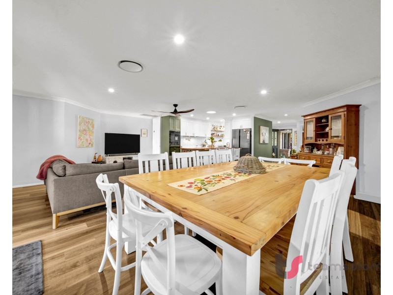 21 Wisteria Street, Ormiston QLD 4160