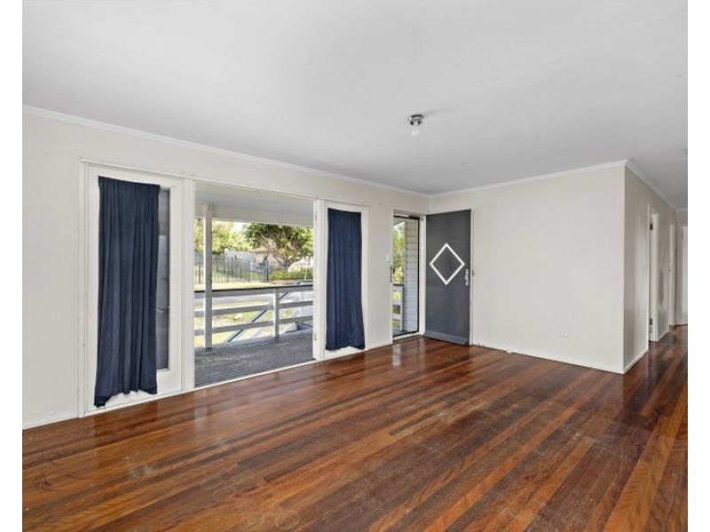 30 Sallows Street, Alexandra Hills QLD 4161
