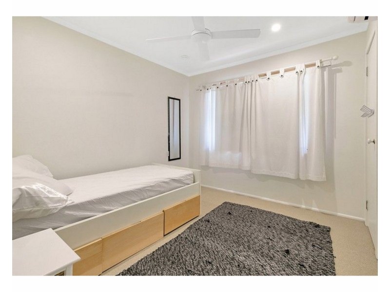 10 Carinya Street, Cleveland QLD 4163