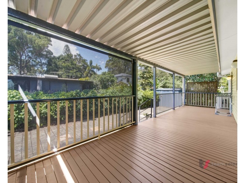 16 Marroo St,, Coochiemudlo Island QLD 4184