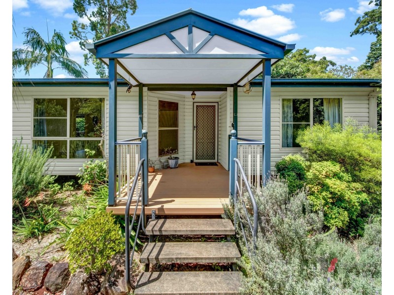 16 Marroo St,, Coochiemudlo Island QLD 4184