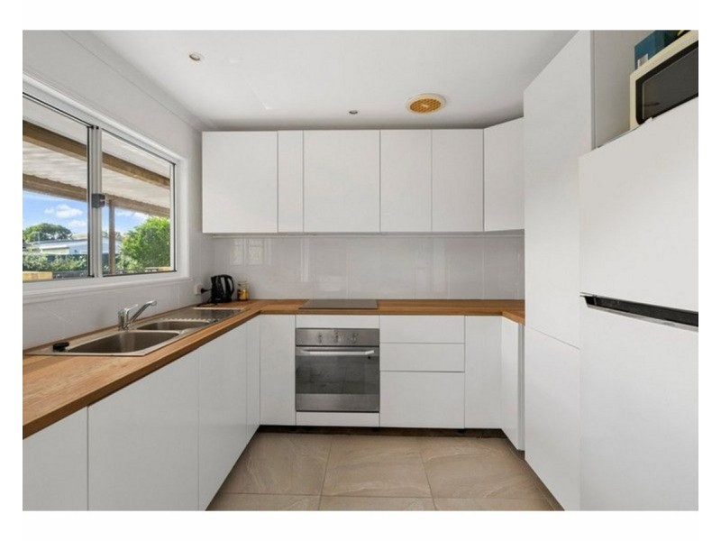 1-3 Chestnut Crs, Victoria Point QLD 4165