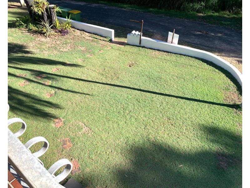 12 Victoria Parade, Coochiemudlo Island QLD 4184