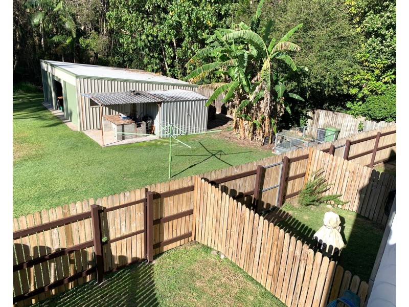 12 Victoria Parade, Coochiemudlo Island QLD 4184