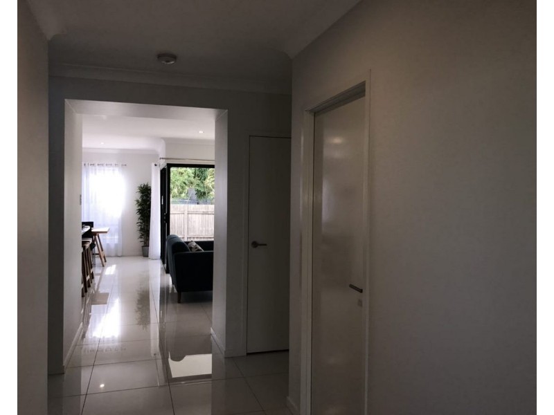 1a Elmhurst Street, Capalaba QLD 4157