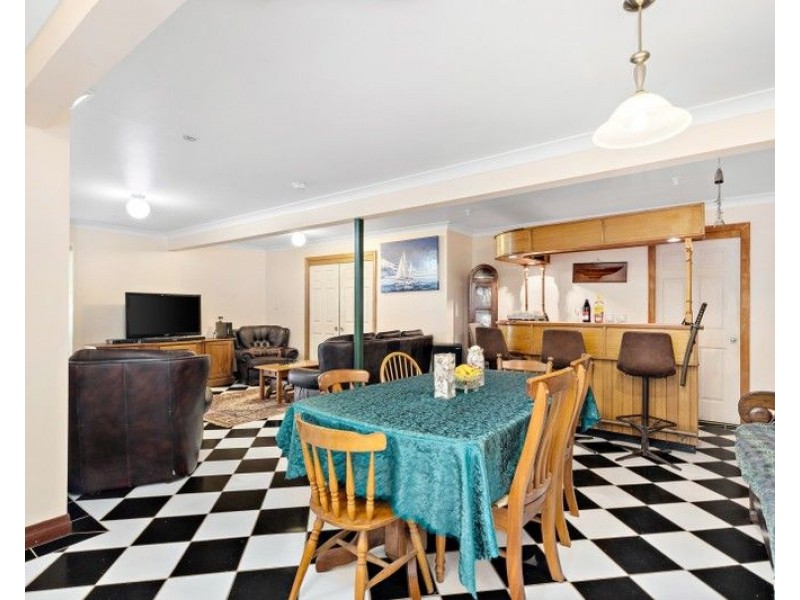 12A Peacock Court, Birkdale QLD 4159