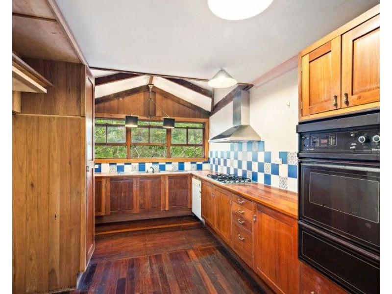 12 Peacock Court, Birkdale QLD 4159