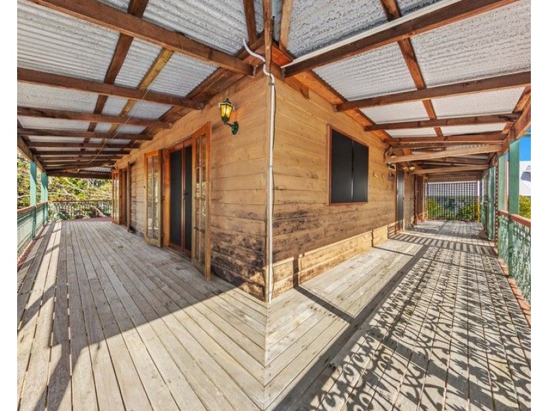 12 Peacock Court, Birkdale QLD 4159